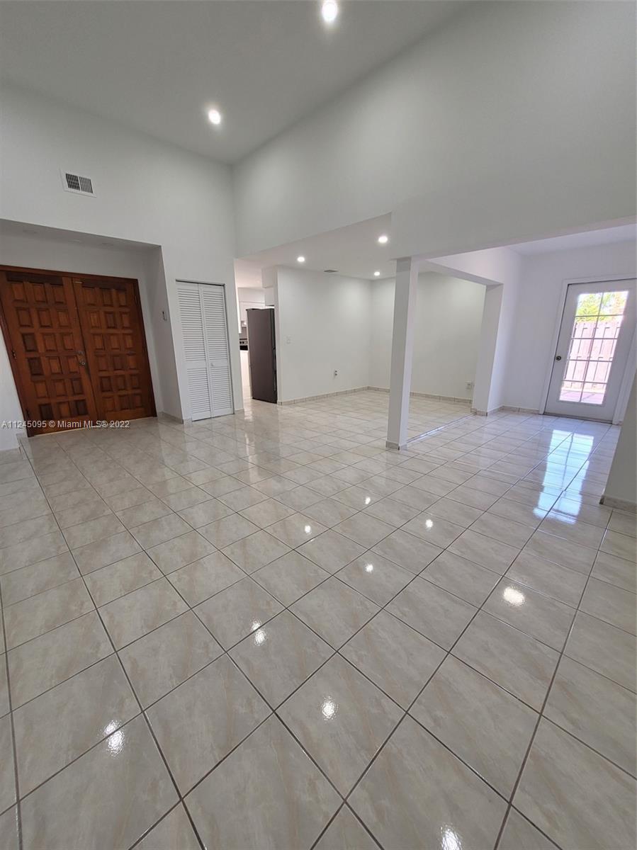 POINCIANA POINTE PHASE 2 - Residential Lease