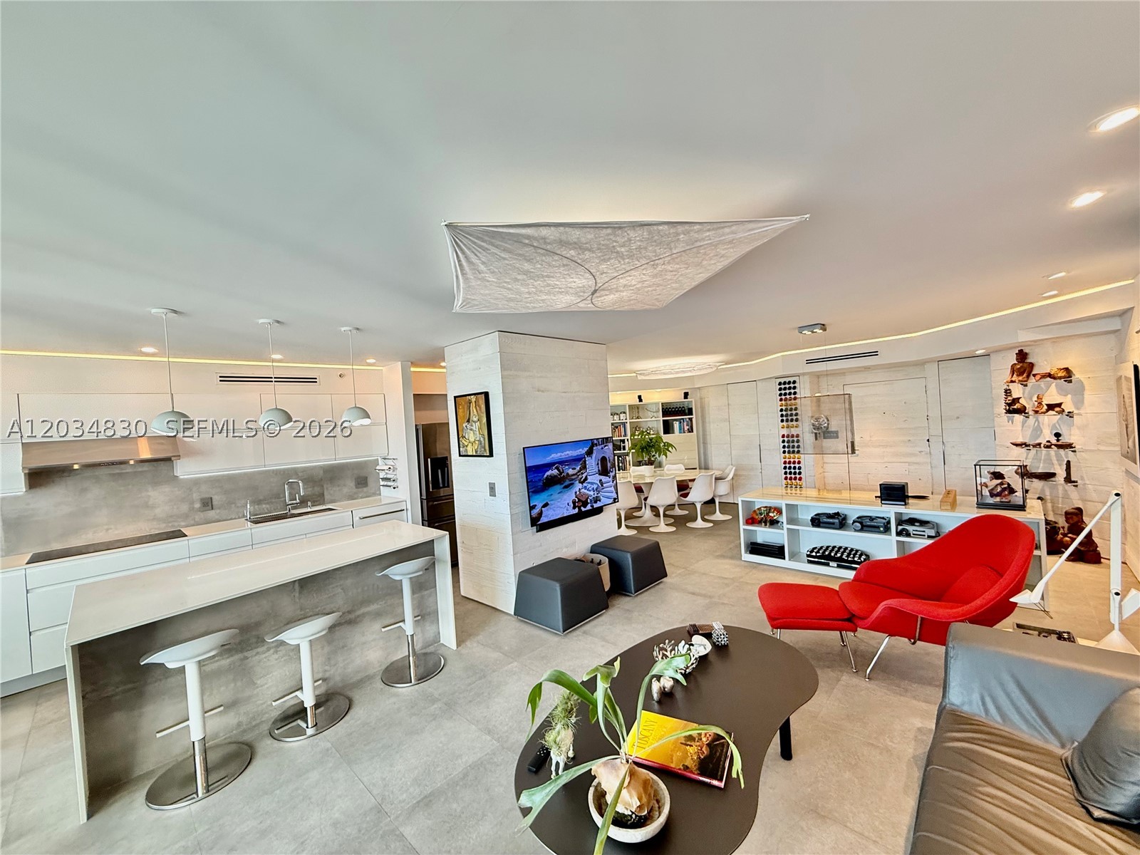 2800 ISL BLVD WILLIAMS IS - Residential