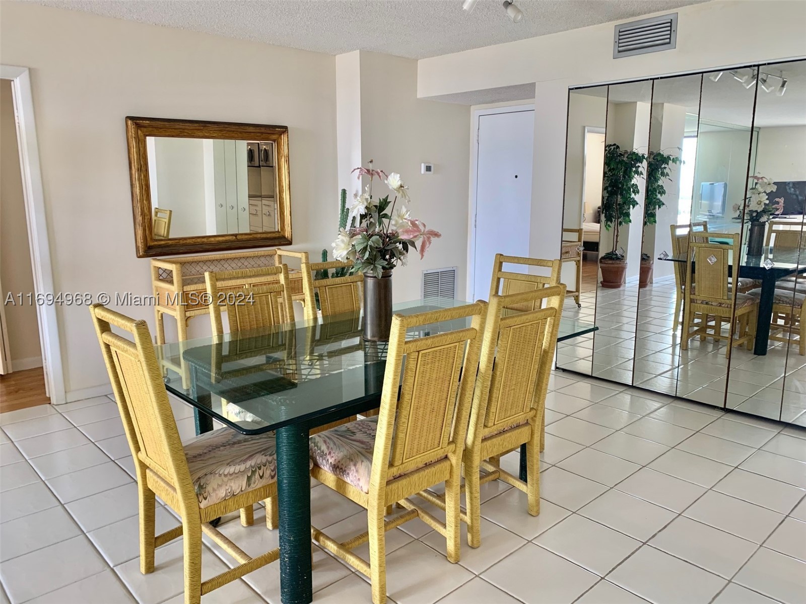 ALLINGTON TOWERS NORTH CO - Residential