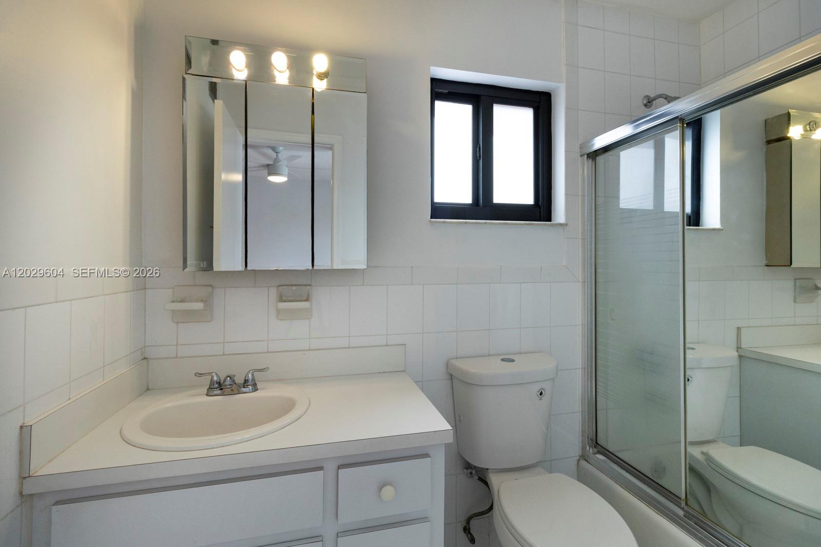 TROPICAL PARK VILLAS COND - Residential Lease