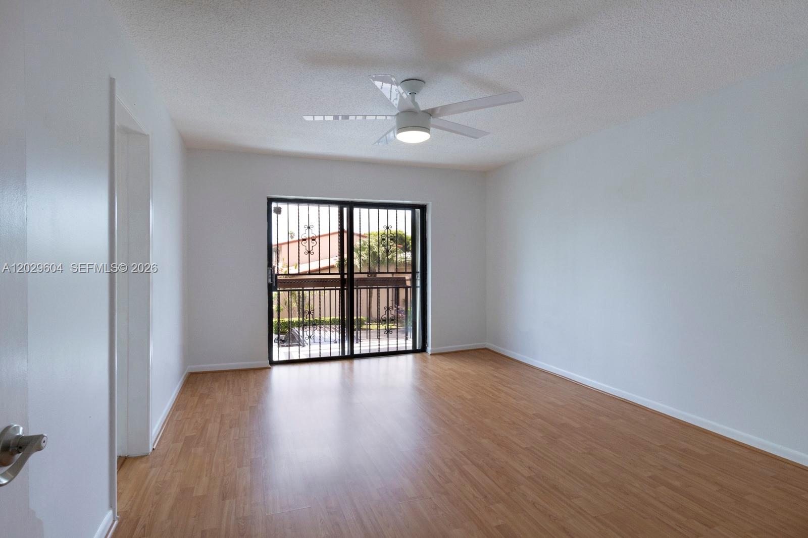 TROPICAL PARK VILLAS COND - Residential Lease