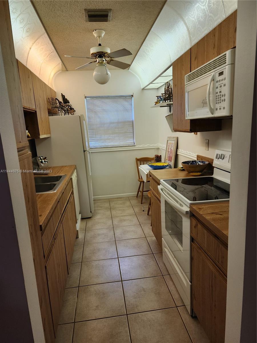 HIGH POINT OF DELRAY WEST - Residential