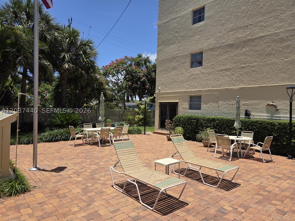 CASA VERANO CONDO - Residential Lease