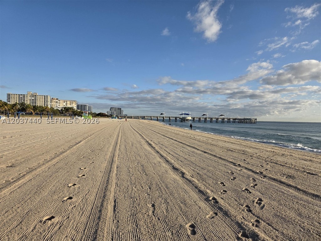 CASA VERANO CONDO - Residential Lease