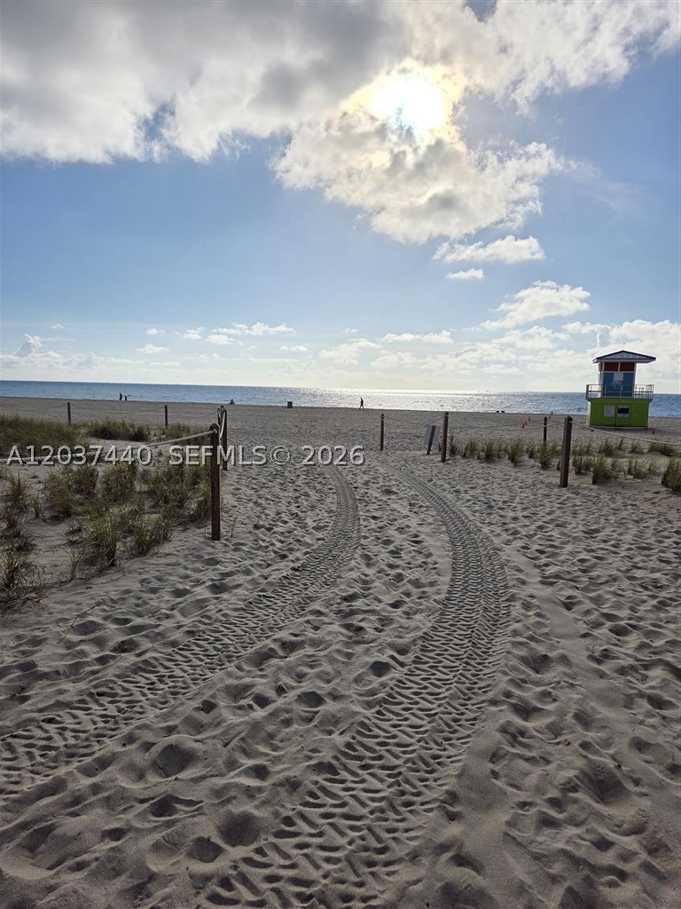 CASA VERANO CONDO - Residential Lease