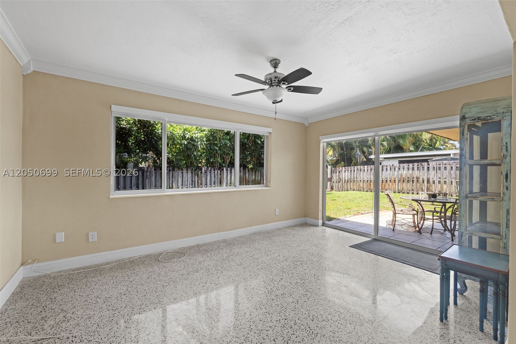 PASADENA LAKES - Residential
