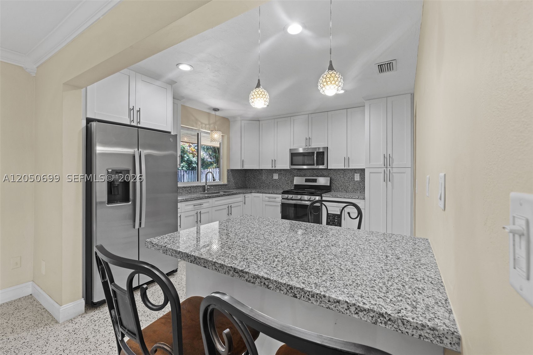 PASADENA LAKES - Residential