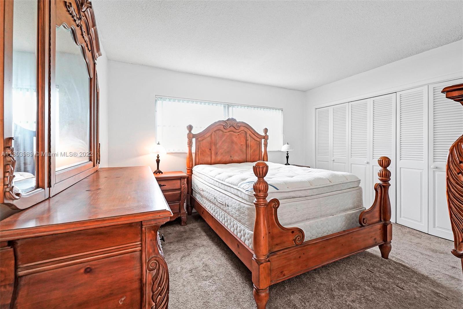HILLCREST COUNTRY CLUB AP - Residential