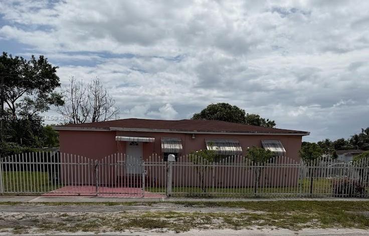 WEST MIAMI SHORES SEC C - Residential