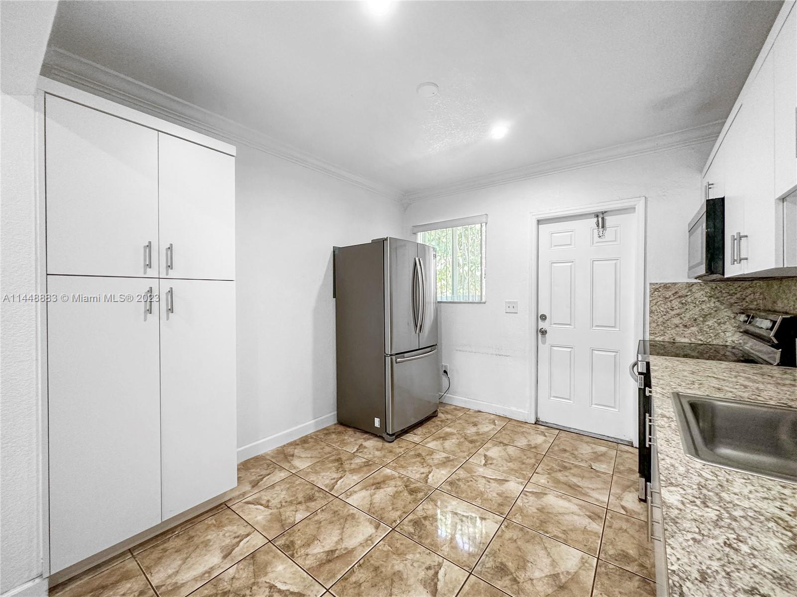 GROVELAND PK - Residential Lease