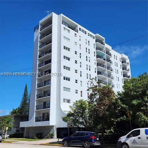 GOLDEN WEST CONDO - Residential