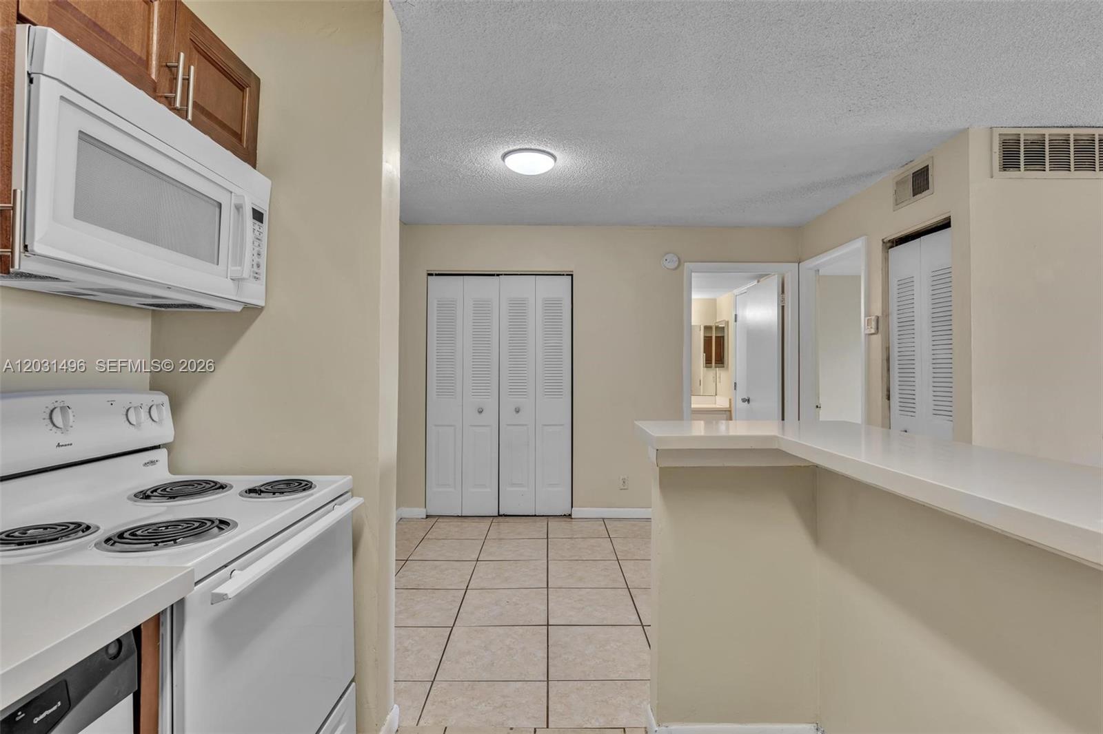 LAKES OF JACARANDA CONDO - Residential