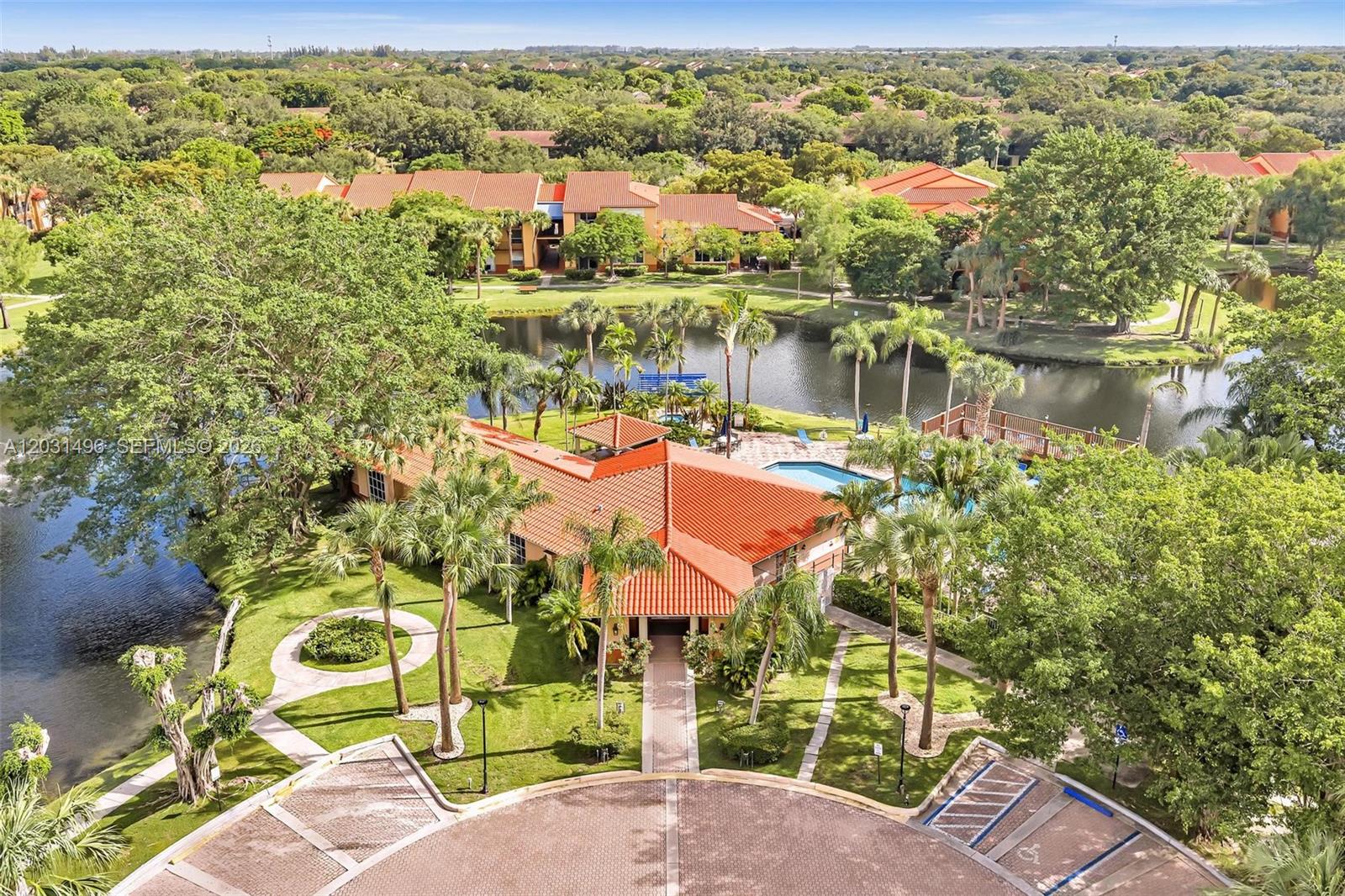 LAKES OF JACARANDA CONDO - Residential