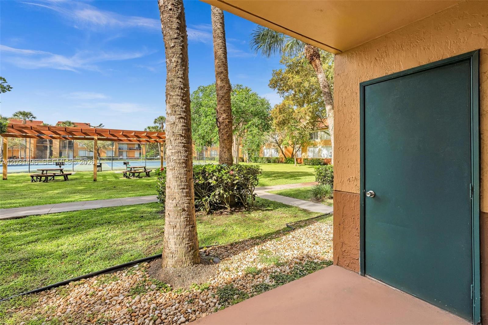 LAKES OF JACARANDA CONDO - Residential