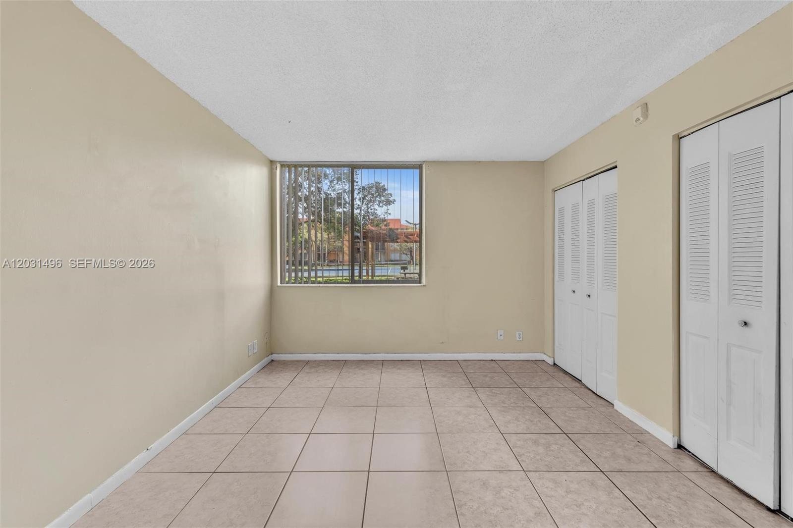 LAKES OF JACARANDA CONDO - Residential
