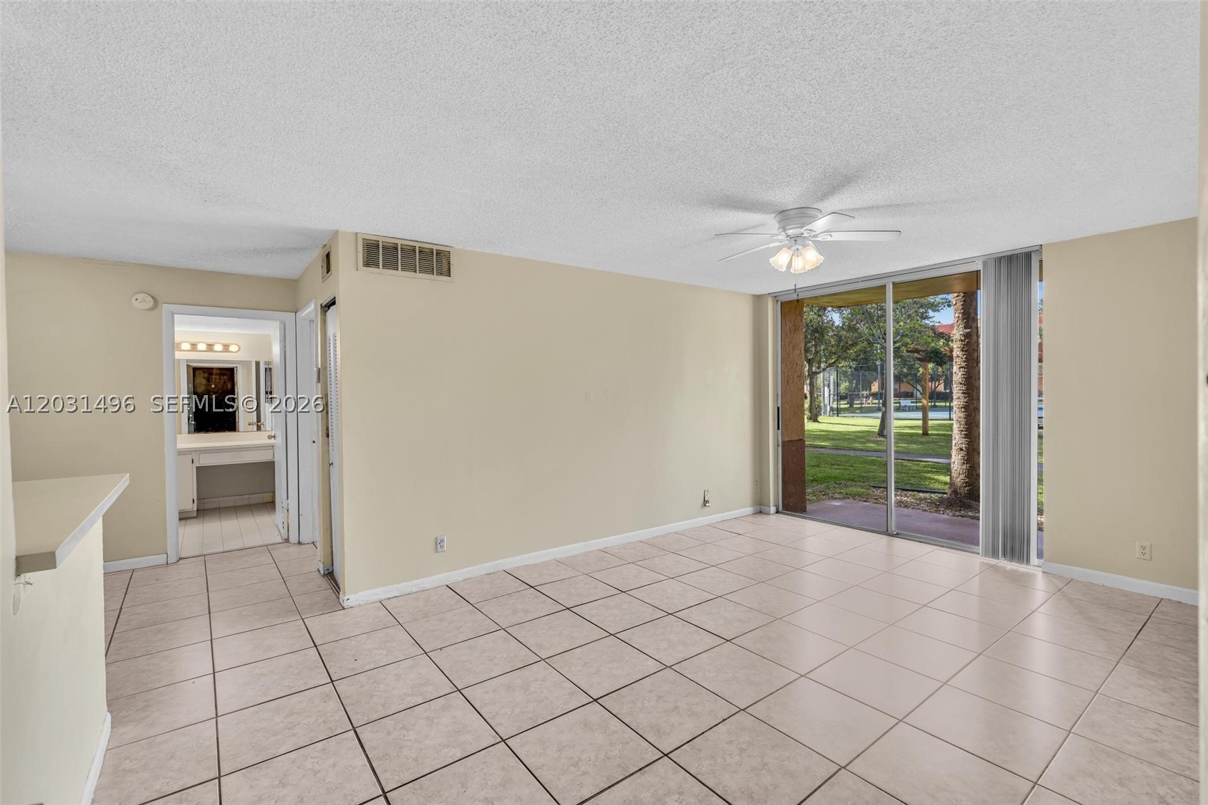 Spacious first-floor condo in the sought-after Lakes of Jacaranda community. Features ceramic tile flooring throughout, a bright open floor plan, updated kitchen, and private patio. Excellent Plantation location close to shopping, dining, parks, and major highways. Great opportunity for owner-occupants or investors.