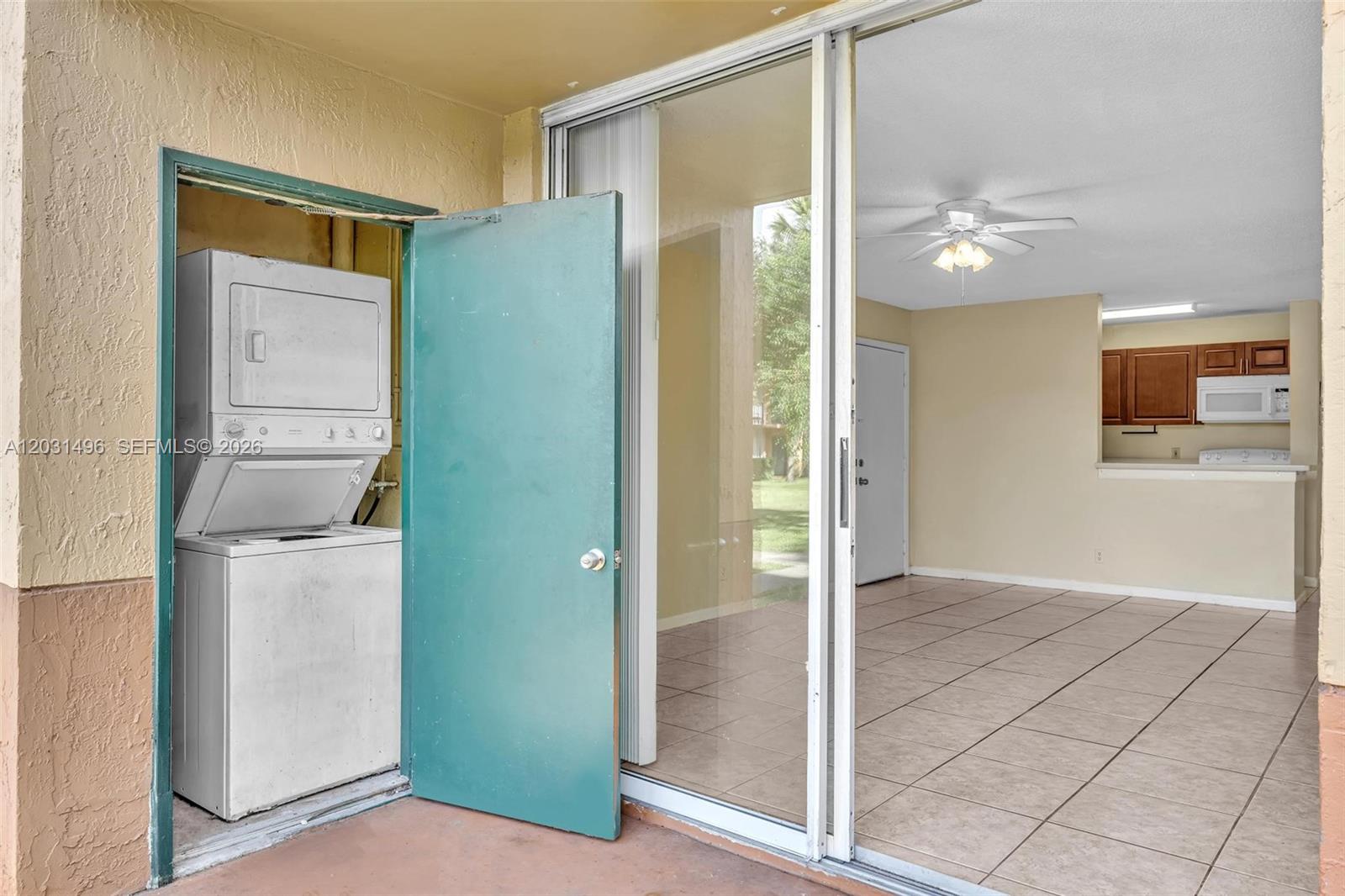 LAKES OF JACARANDA CONDO - Residential