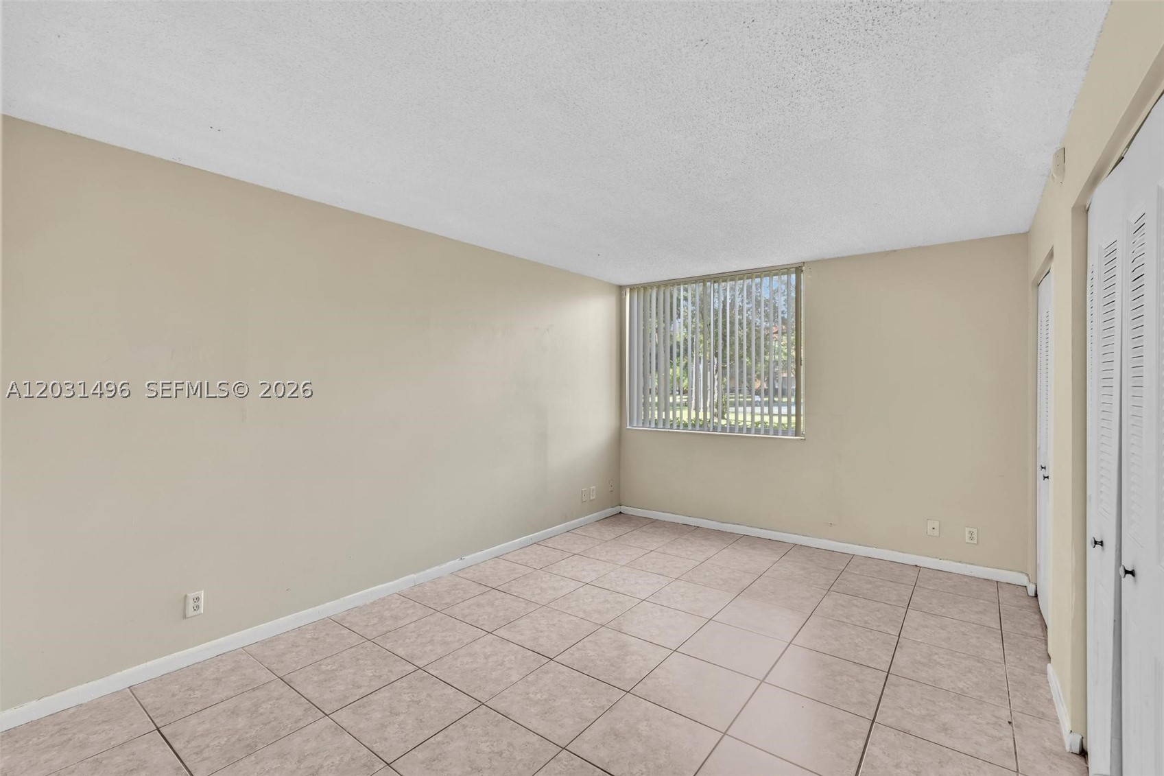 LAKES OF JACARANDA CONDO - Residential