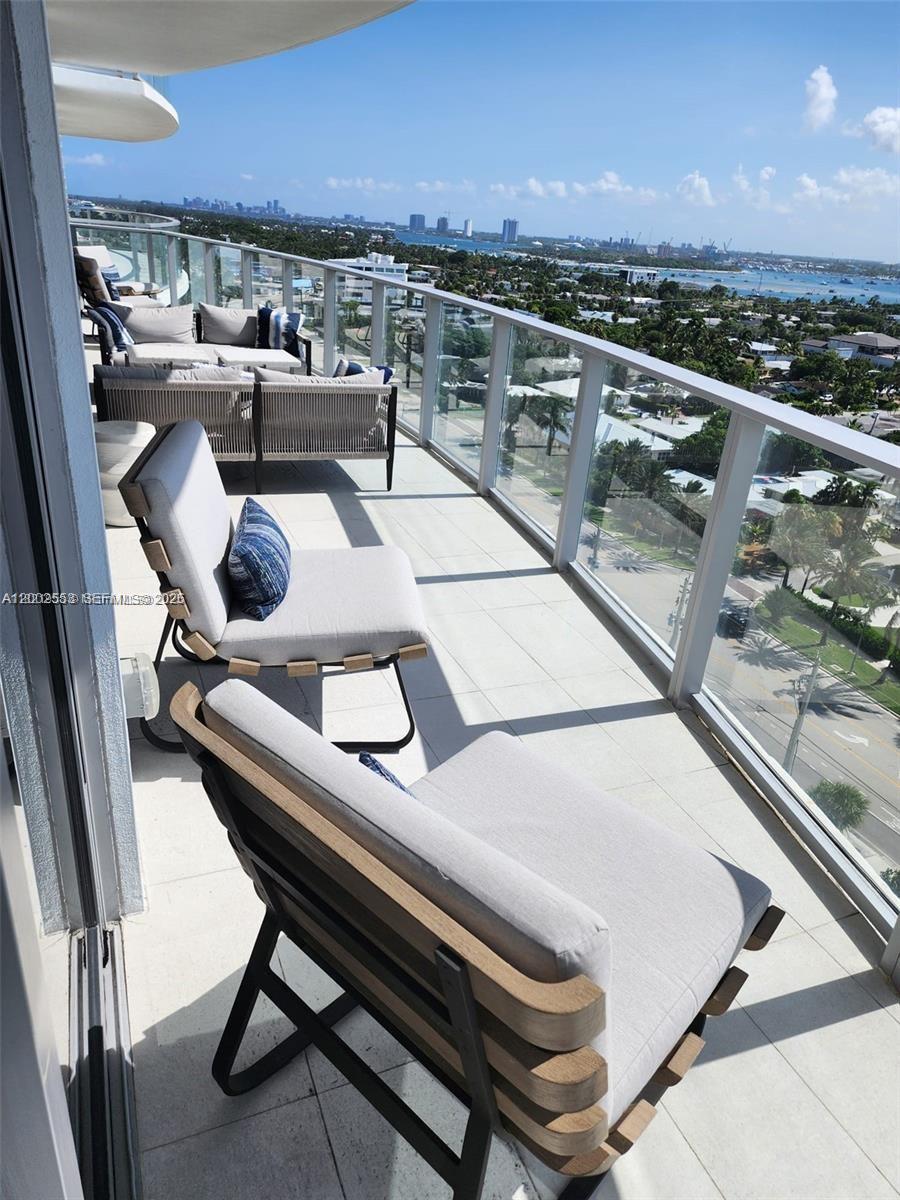 AMRIT OCEAN RESORT 2 CONDO - Residential