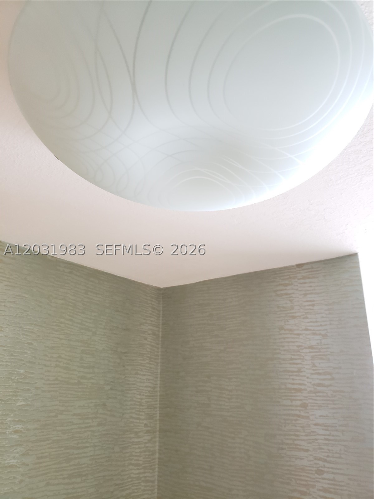 LAKE POINT TOWER CONDO - Residential Lease