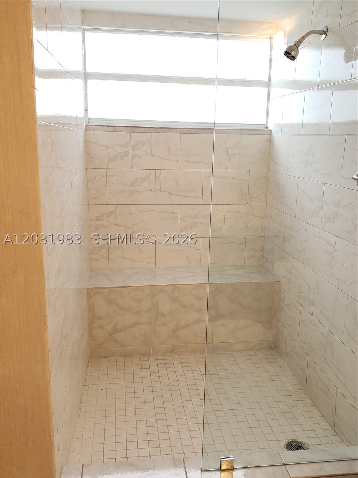 LAKE POINT TOWER CONDO - Residential Lease
