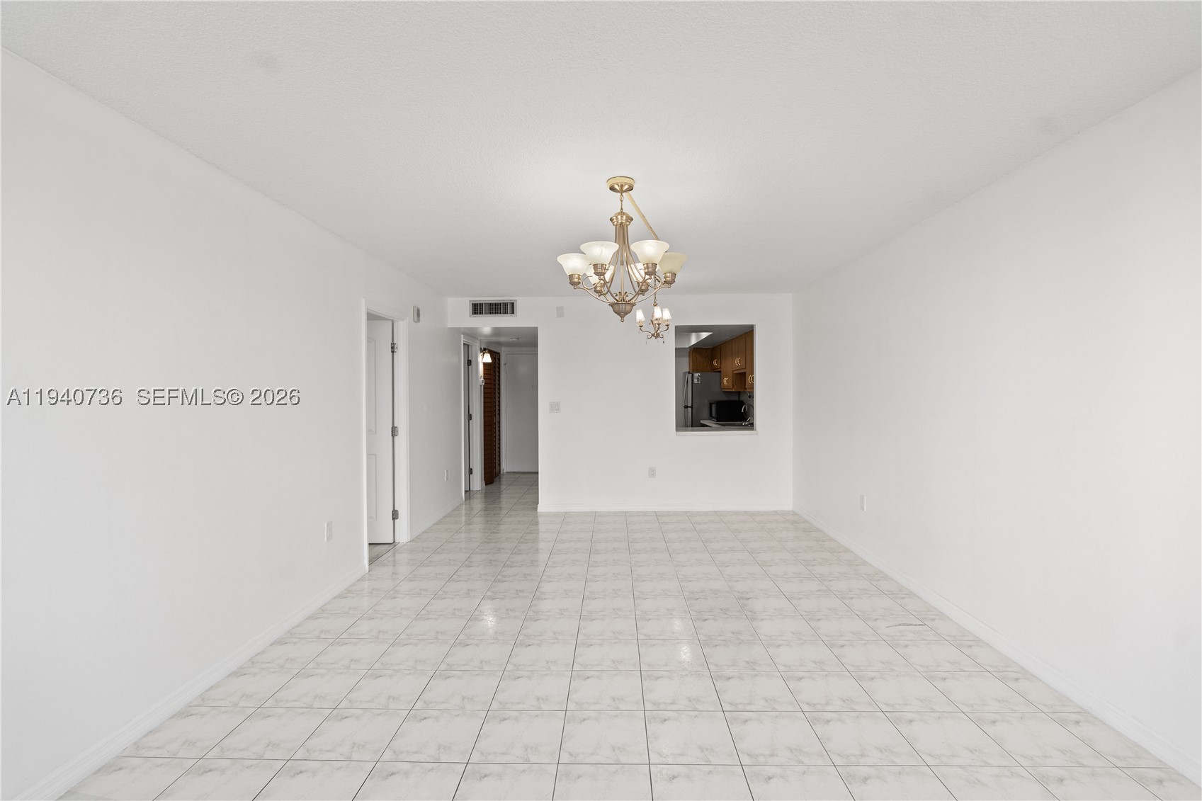 BUCKLEY TOWERS CONDO - EA - Residential