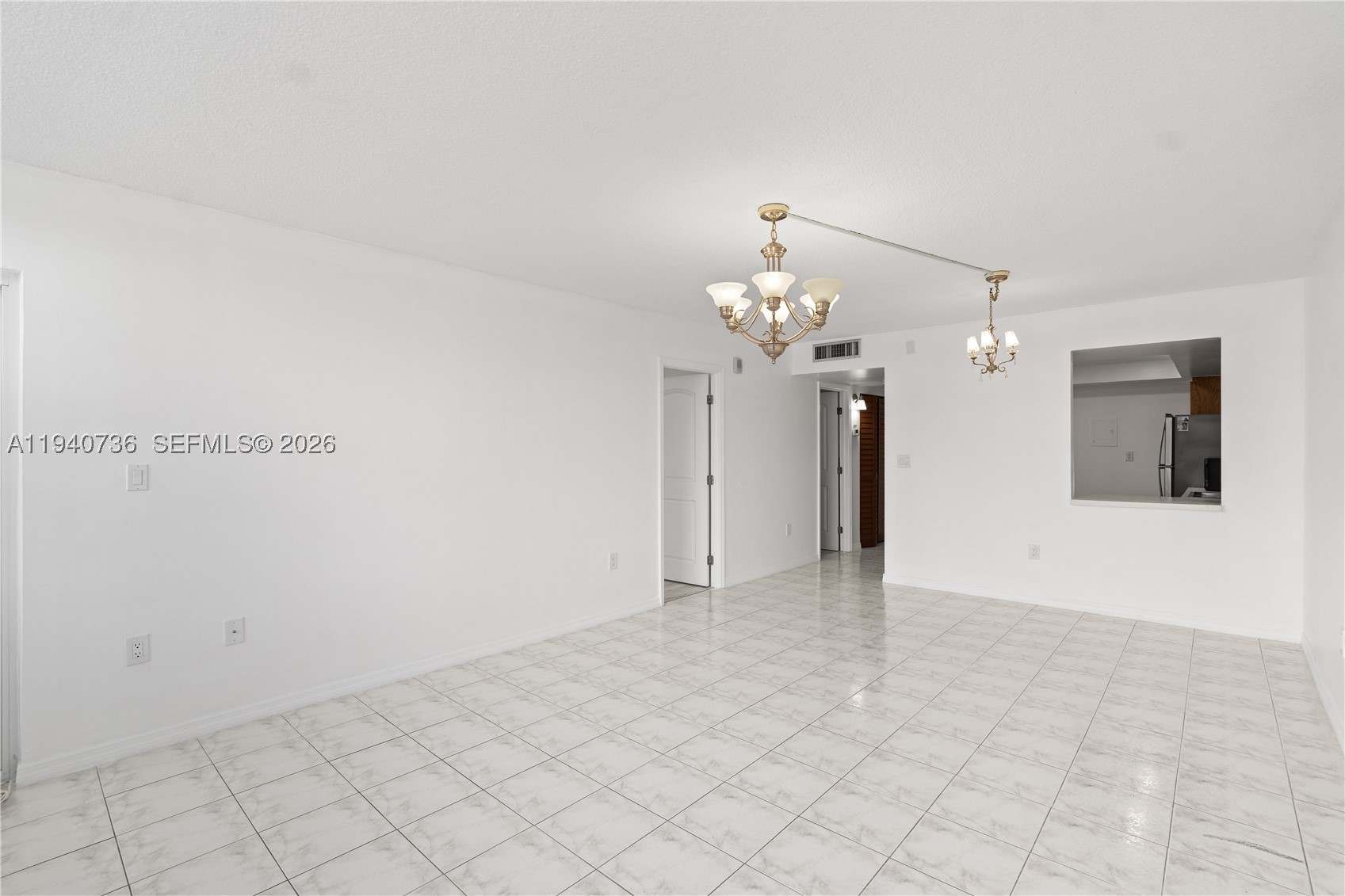 BUCKLEY TOWERS CONDO - EA - Residential