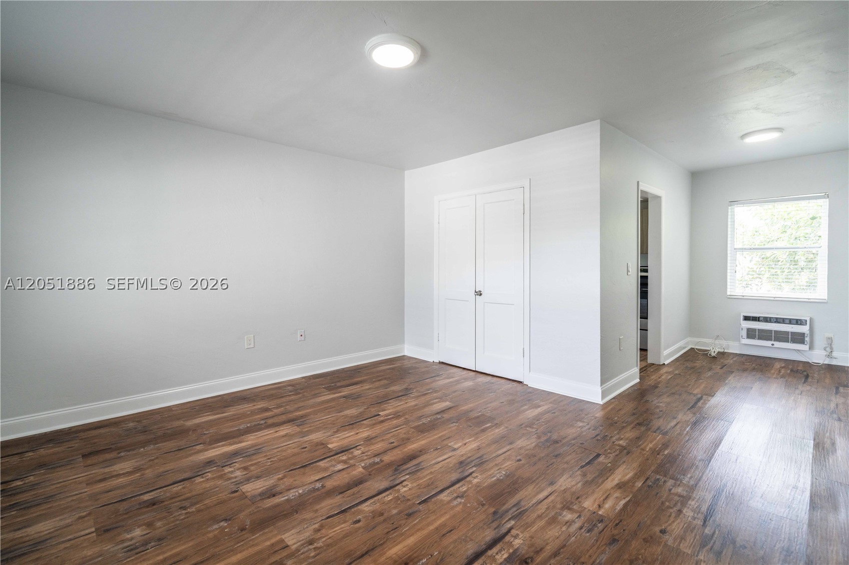BLUE DOME - Residential Lease