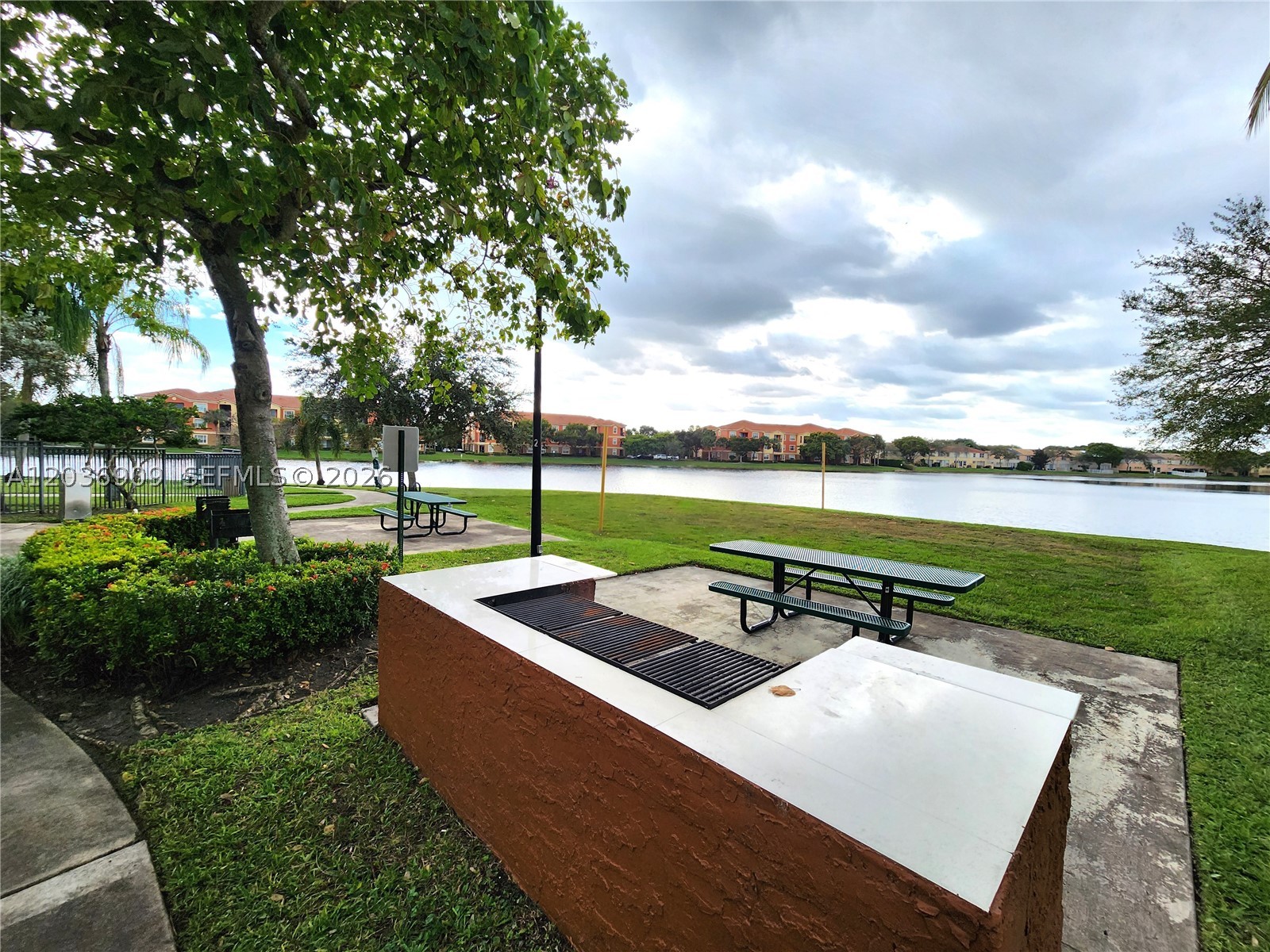 EL-AD VILLAGGIO CONDO BLD - Residential