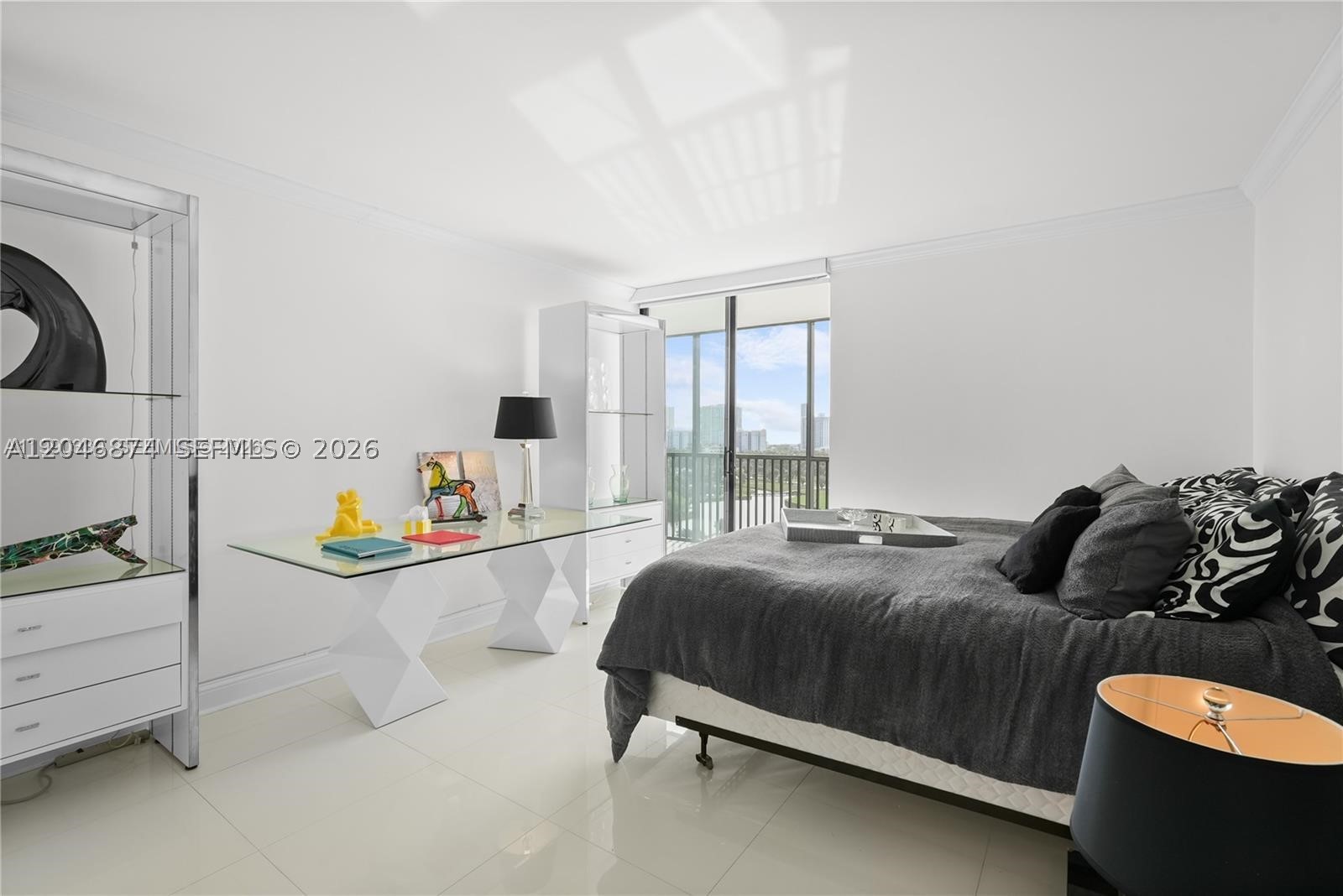 CORONADO CONDO- TOWER II - Residential