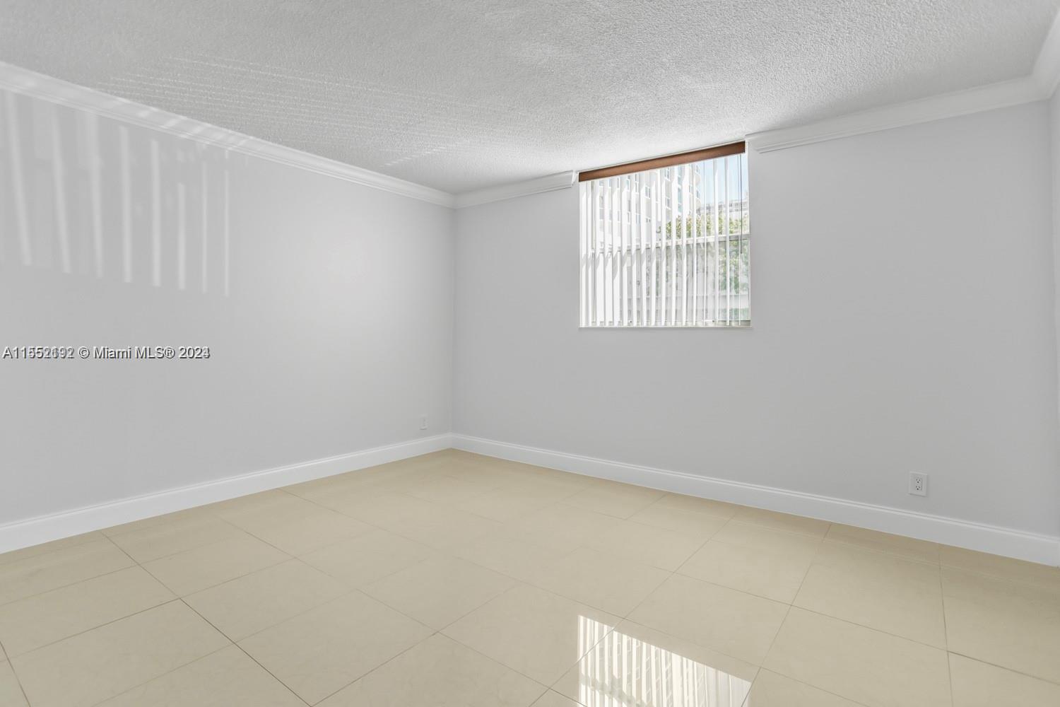 CHELSEA BAYVIEW CONDO - Residential Lease