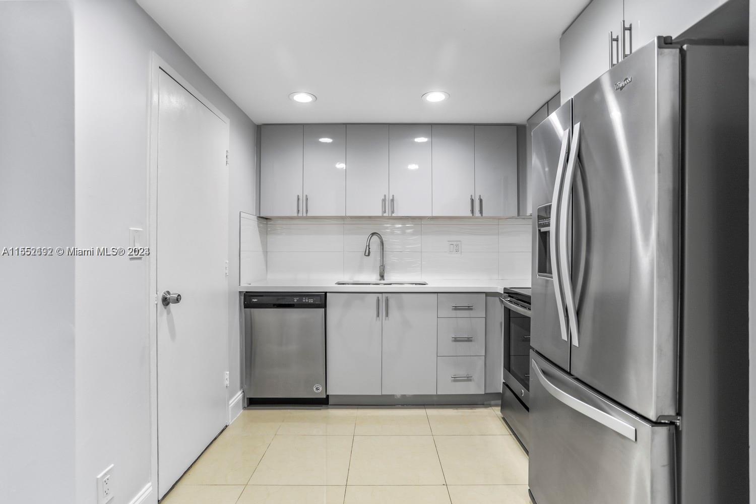 CHELSEA BAYVIEW CONDO - Residential Lease