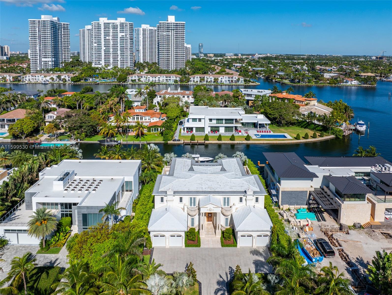 GOLDEN BEACH SEC F - Residential