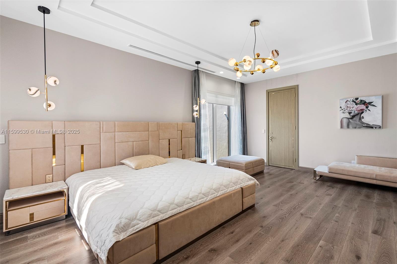 GOLDEN BEACH SEC F - Residential