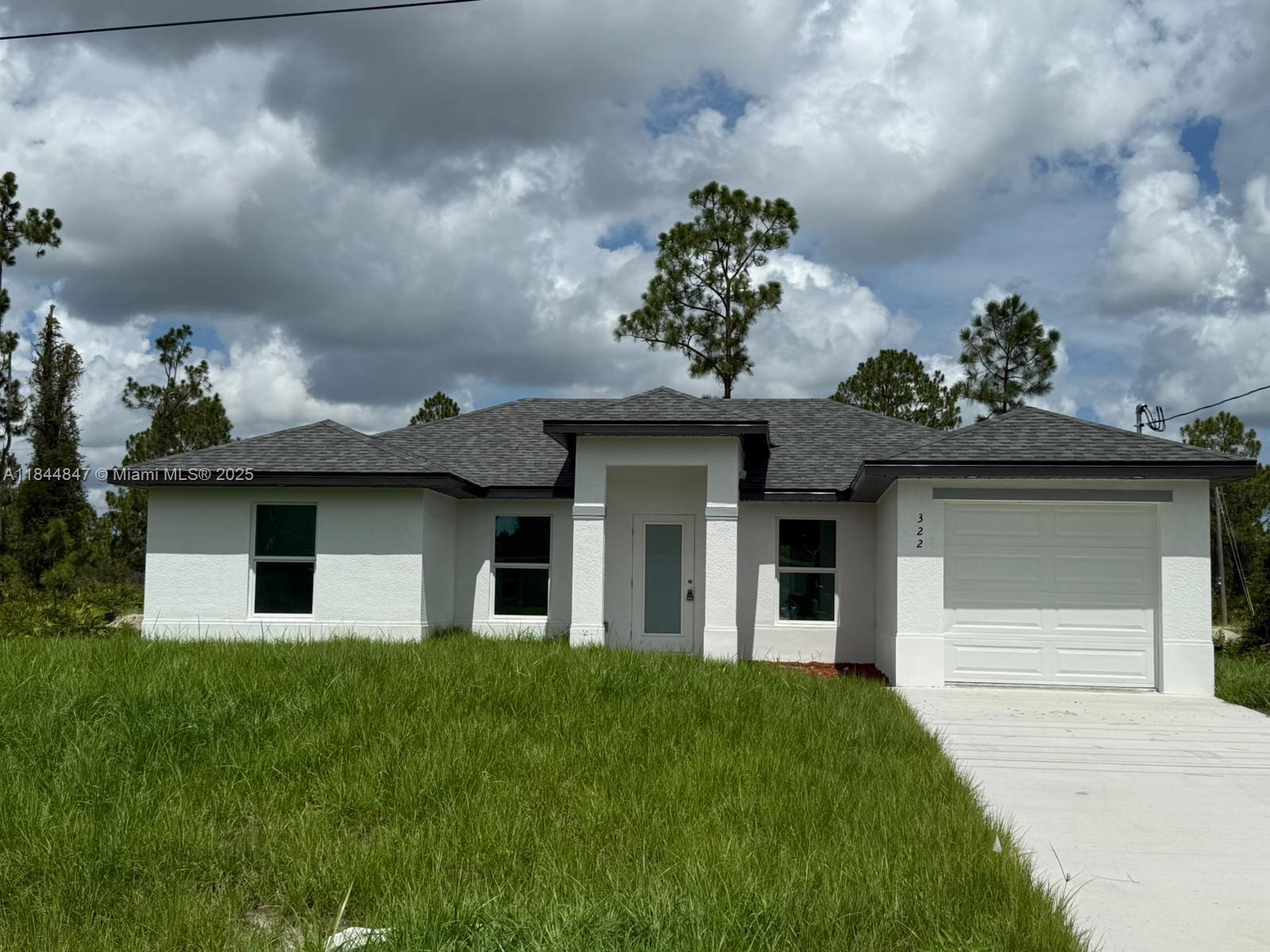 LEHIGH ACRES - Residential