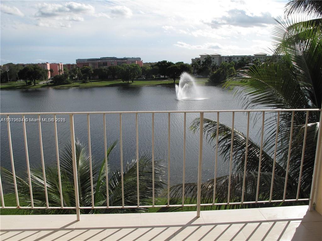 THE BEACH CLUB FONTAINEBL - Residential Lease