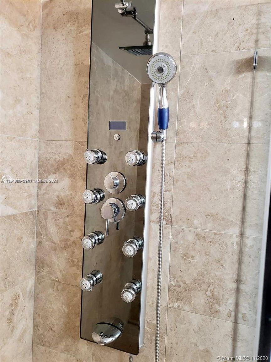 ST REGIS APTS CONDO - Residential Lease