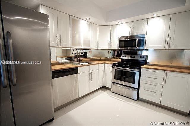 Fabulous renovated 1/1.5 open floor plan unit boasts new Impact Windows, SS appliances in white kitchen, fully modern bathrooms. The buildings offers a community pool, recreation room and canal access. Unit with the best location in the heart of Bay Harbor Islands. Walk to famous Bal Harbour Shops and restaurants, A+ schools, & beaches.

Tenant Occupied until March 21, 2024. Please use showing assist with 24 hs notice.