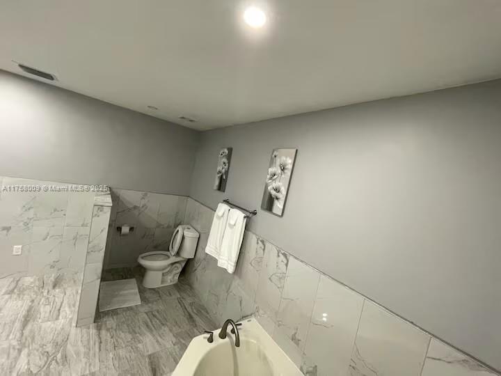 LIBERTY GARDENS - Residential Lease