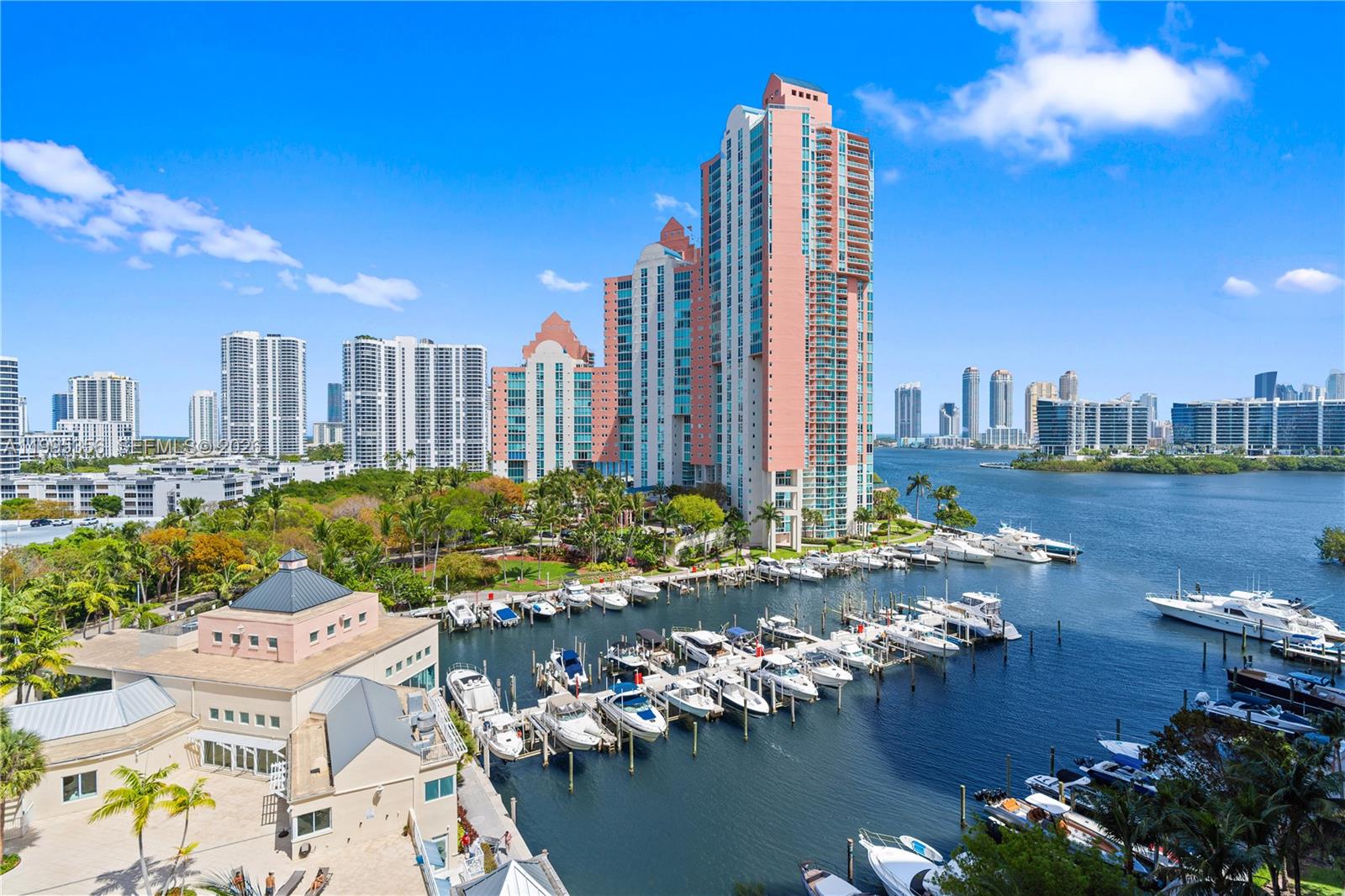 AVENTURA MARINA CONDO NUM - Residential