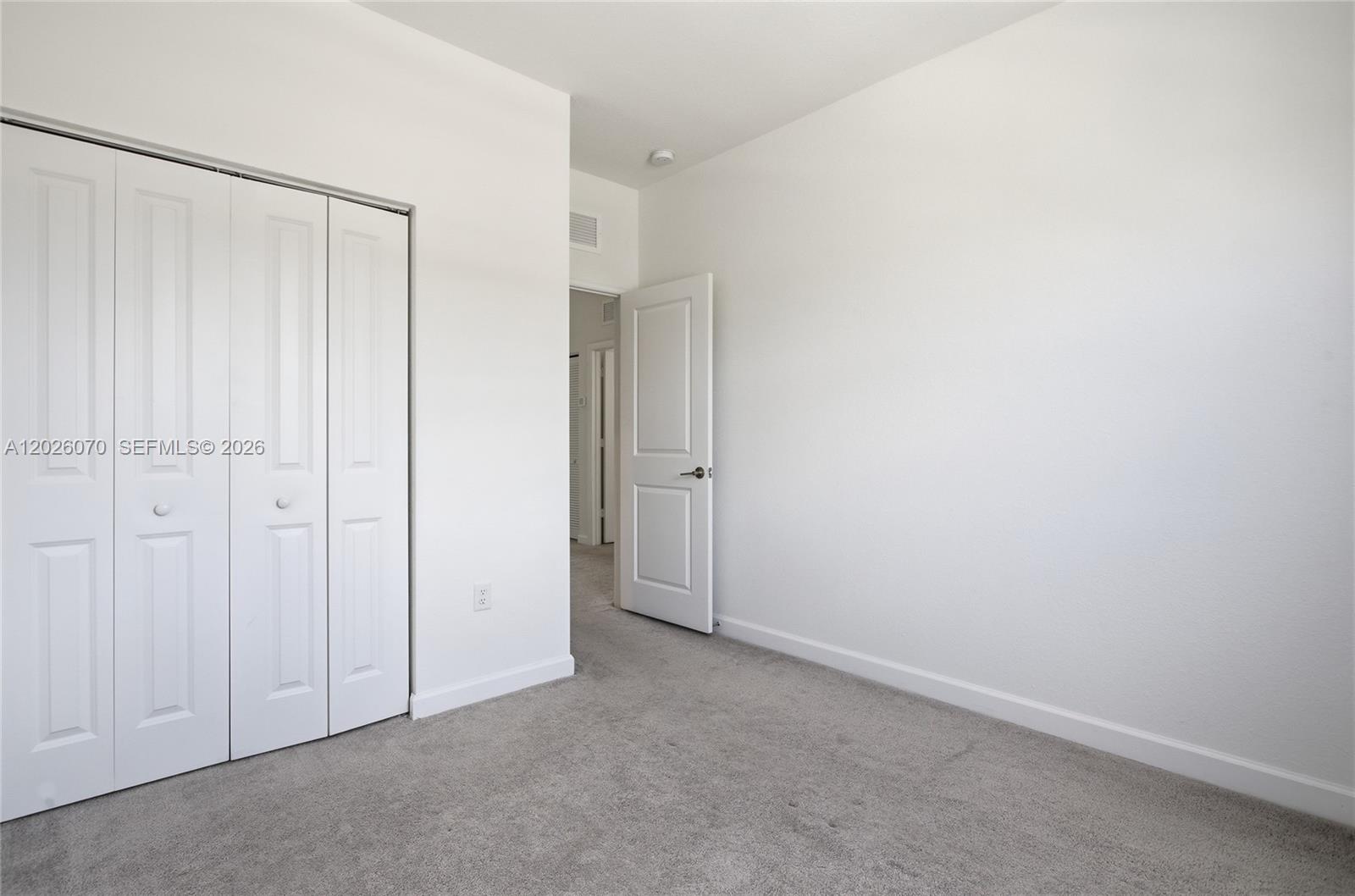 ENCLAVE SOUTH PHASE 1 - Residential