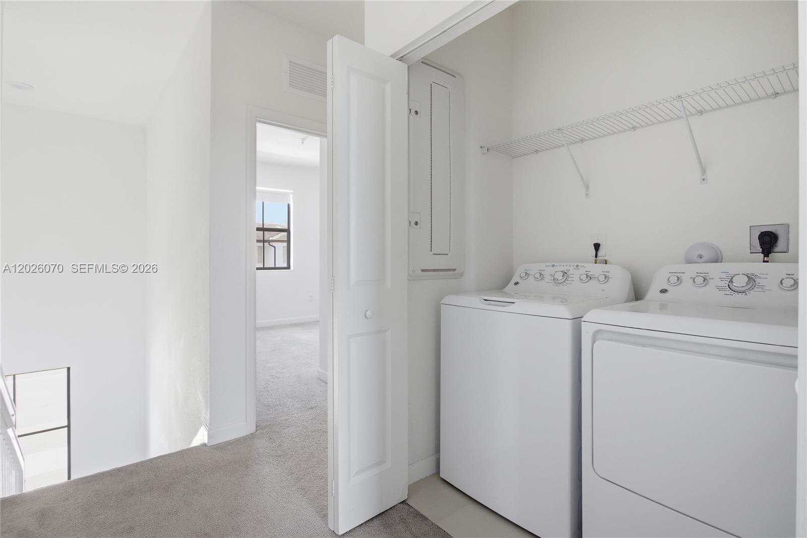 ENCLAVE SOUTH PHASE 1 - Residential