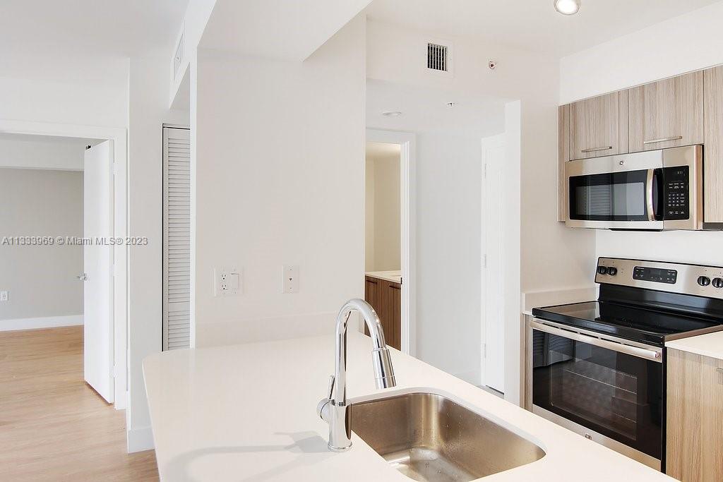 Bay Parc - Residential Lease