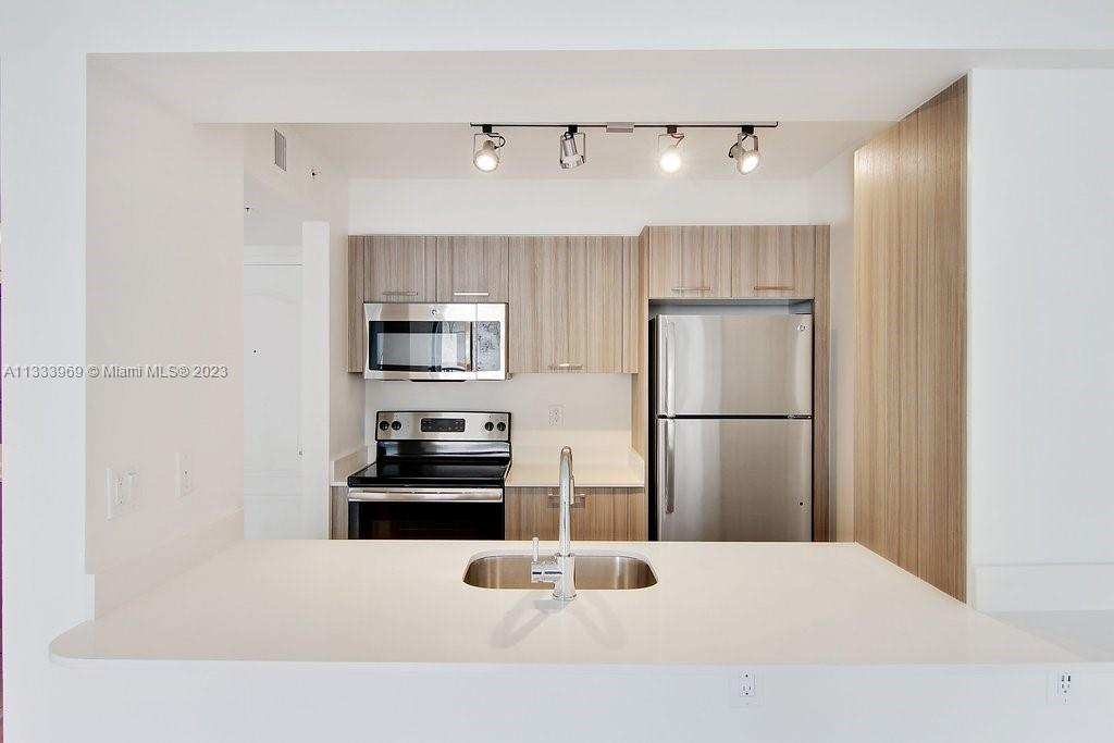 Bay Parc - Residential Lease