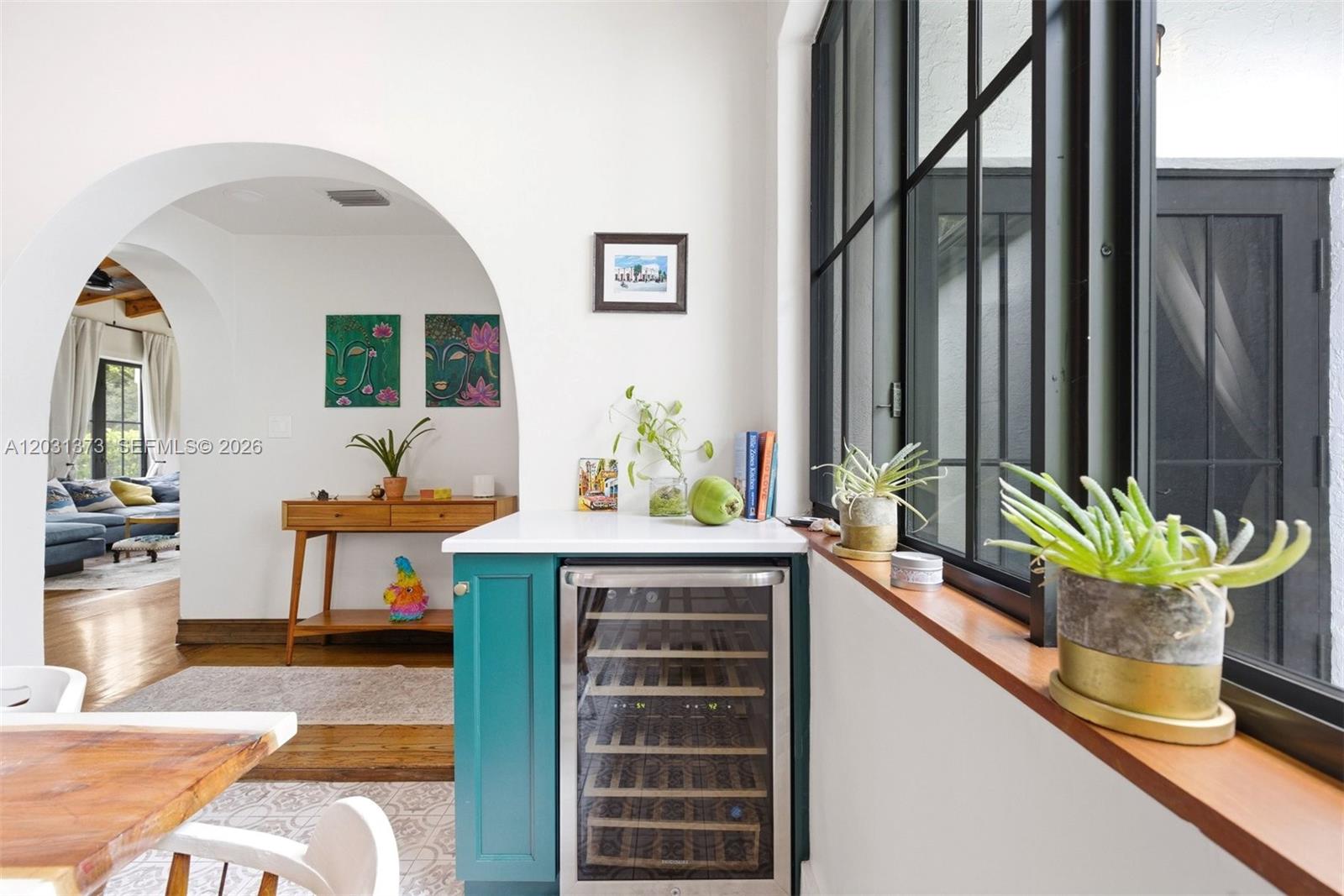 HOMEDALE - Residential