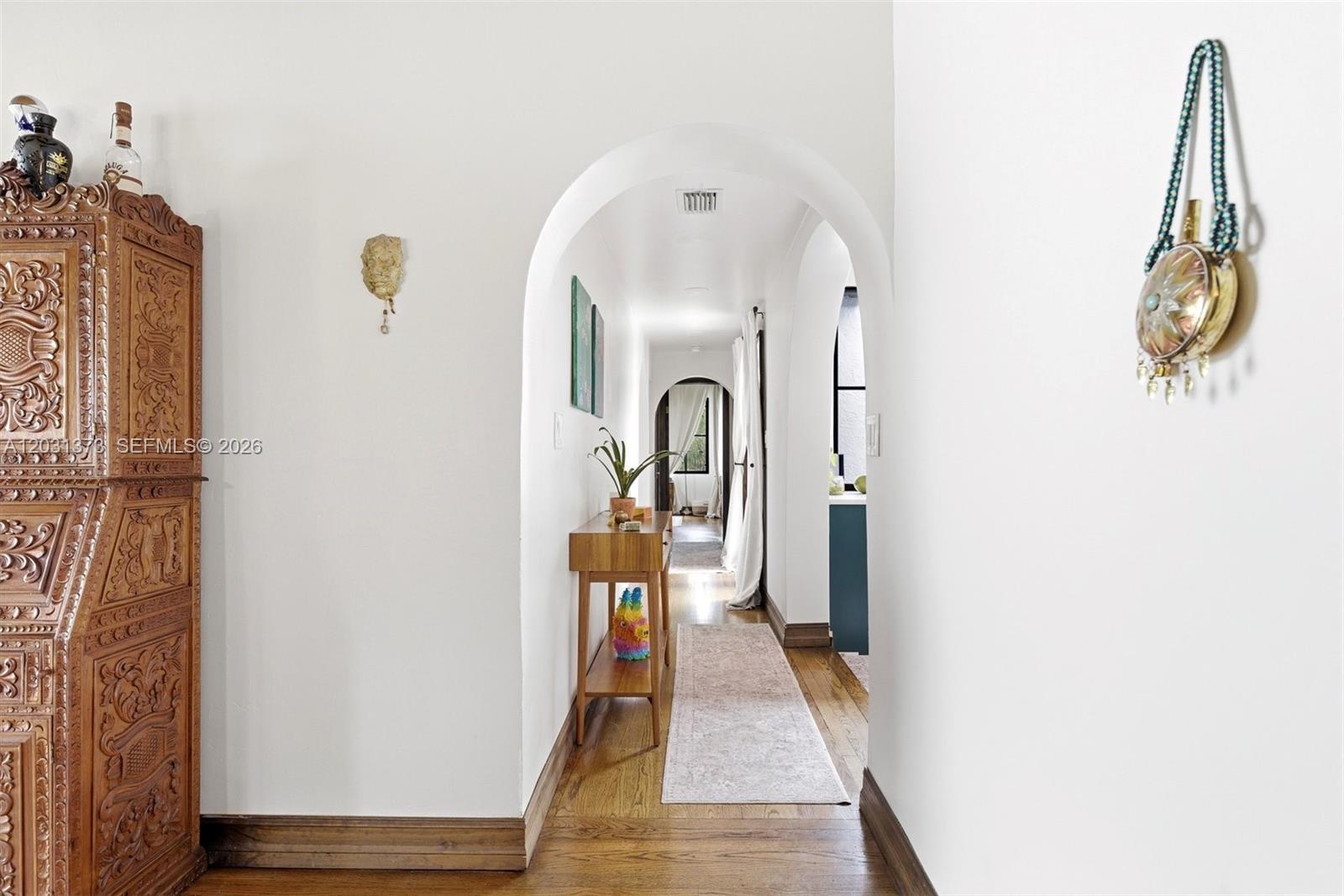 HOMEDALE - Residential