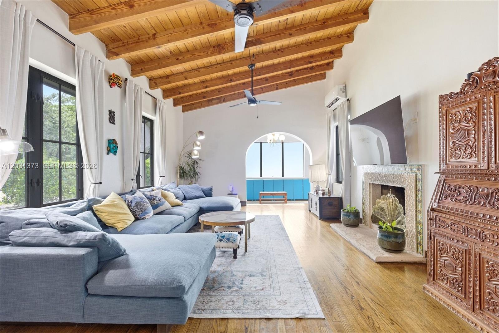 HOMEDALE - Residential