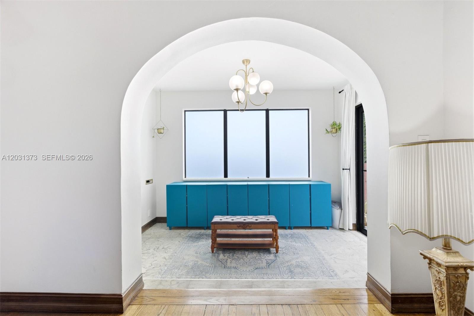 HOMEDALE - Residential