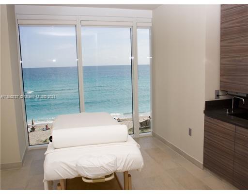 BEACH CLUB THREE CONDO - Residential Lease