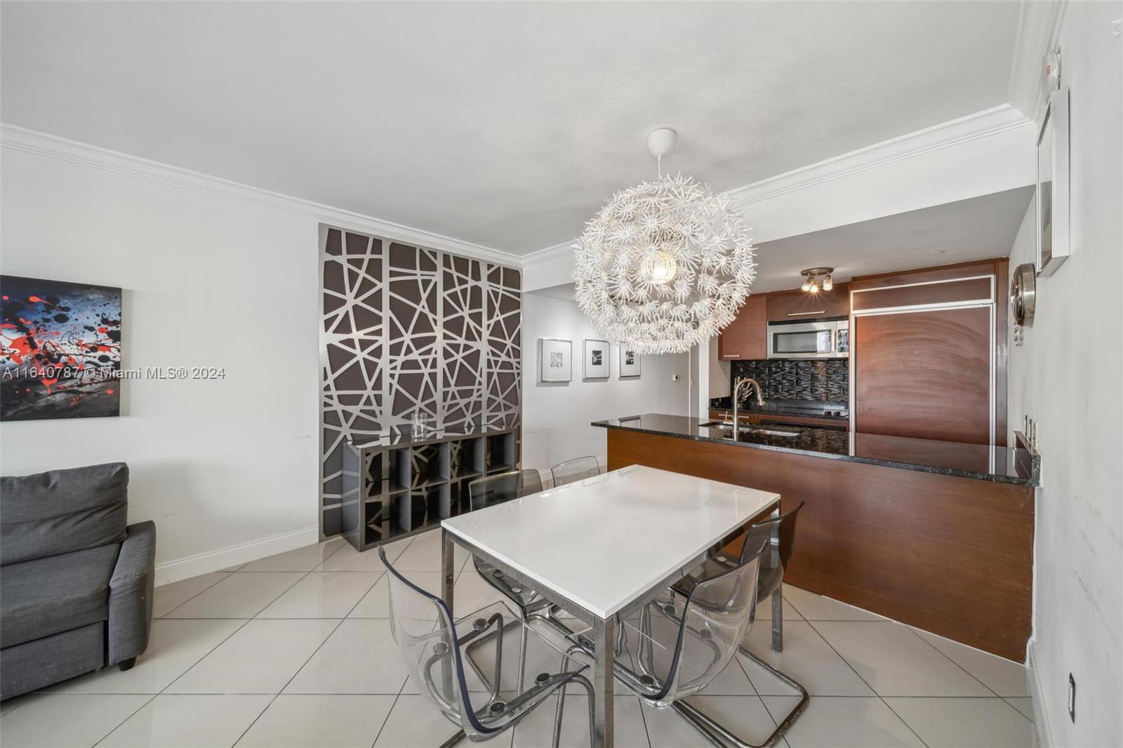 BEACH CLUB THREE CONDO - Residential Lease